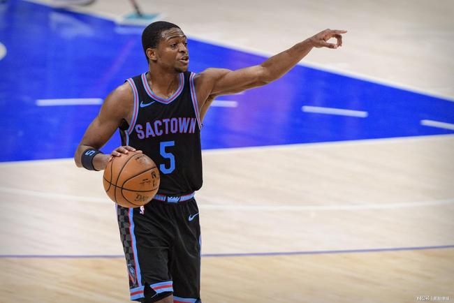 粉丝的尊敬 粉丝的尊敬