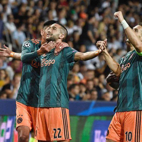 张与激烈 张与激烈