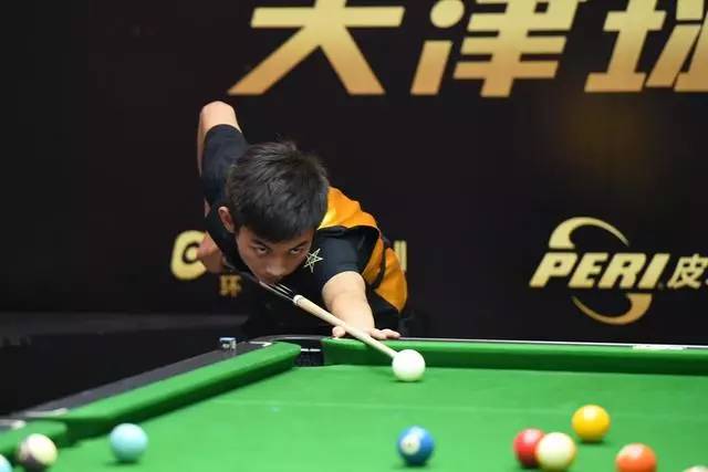 而且角度巧 而且角度巧